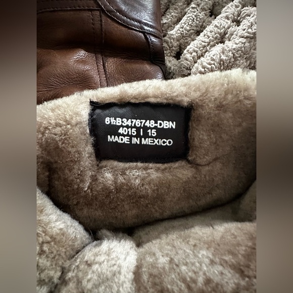 EUC FRYE Mara Button Tall Shearling Lined Chocolate Brown Leather Boots - Picture 15 of 16